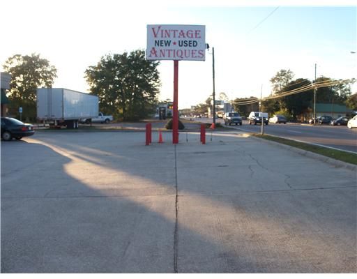 2033 East Pass Rd., Gulfport, MS 39501 Photo 6