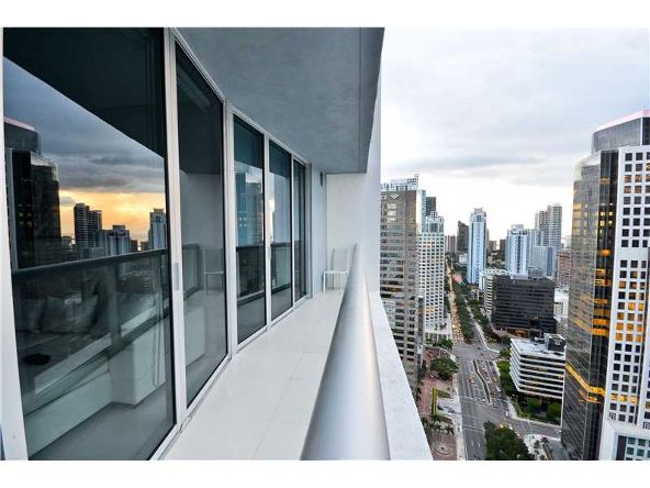 485 Brickell Ave., Miami, FL 33131 Photo 3