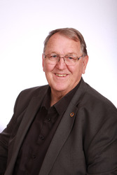 Clifford Potts